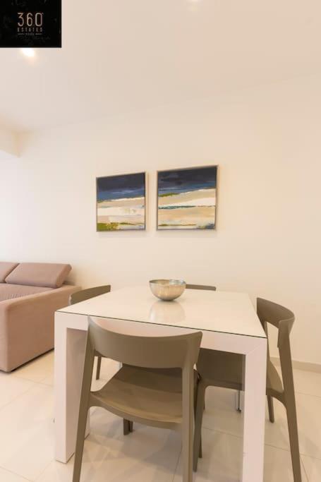 Modern 2Br Apt In The Quaint Village Of Marsaskala & Ac By 360 Estates Ngoại thất bức ảnh